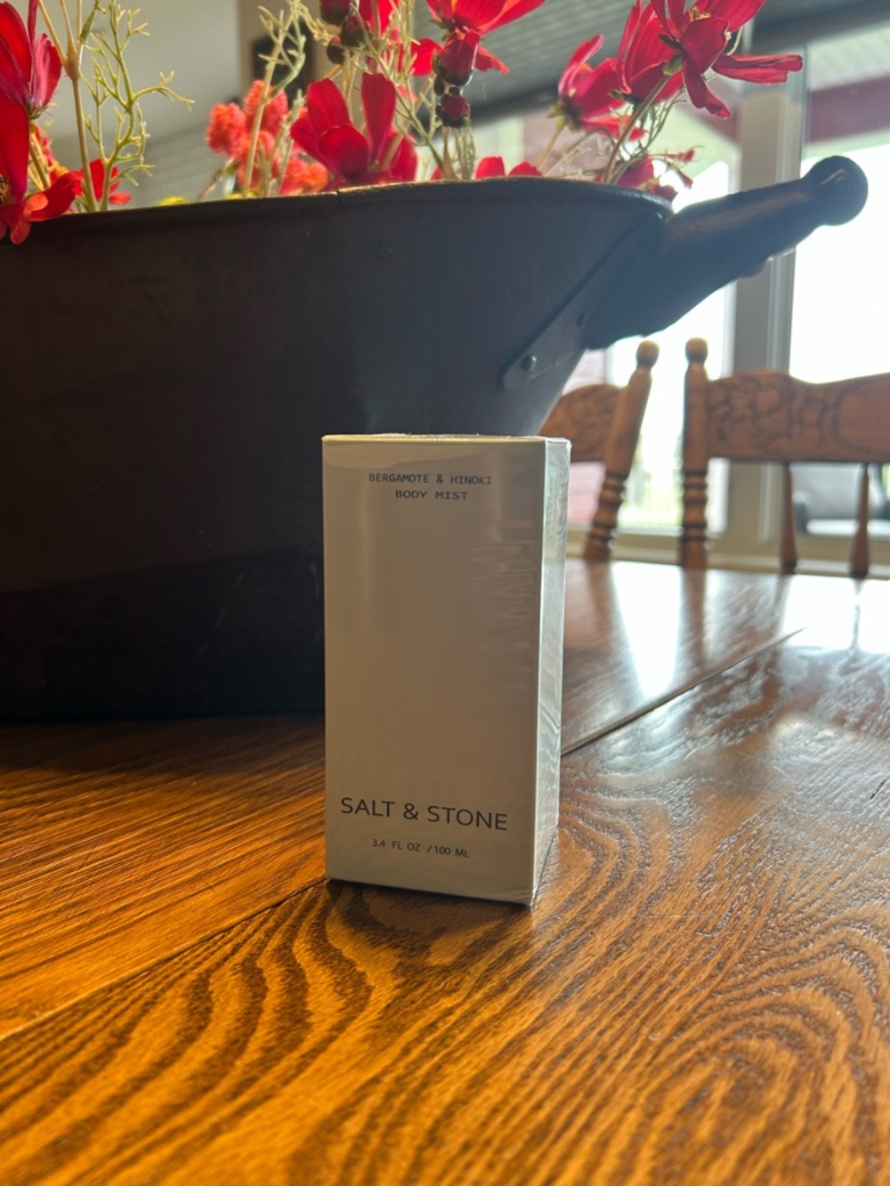SALT & STONE Bergamot & Hinoki Body Mist